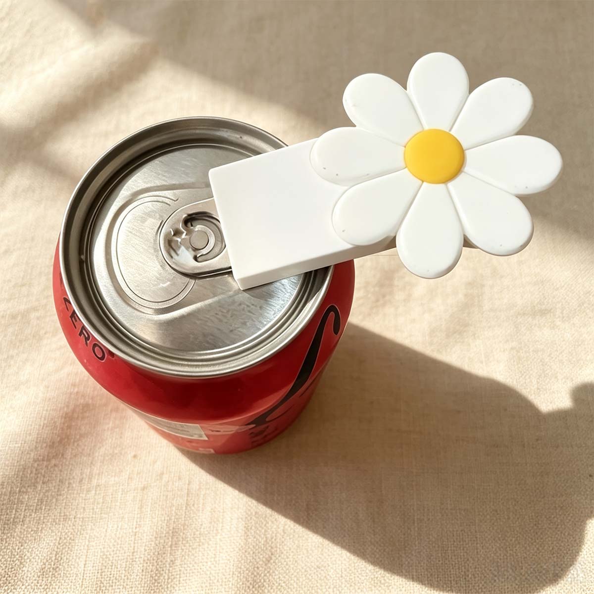 Flower can opener, small Daisy - Citrus Juicer Bar review and price